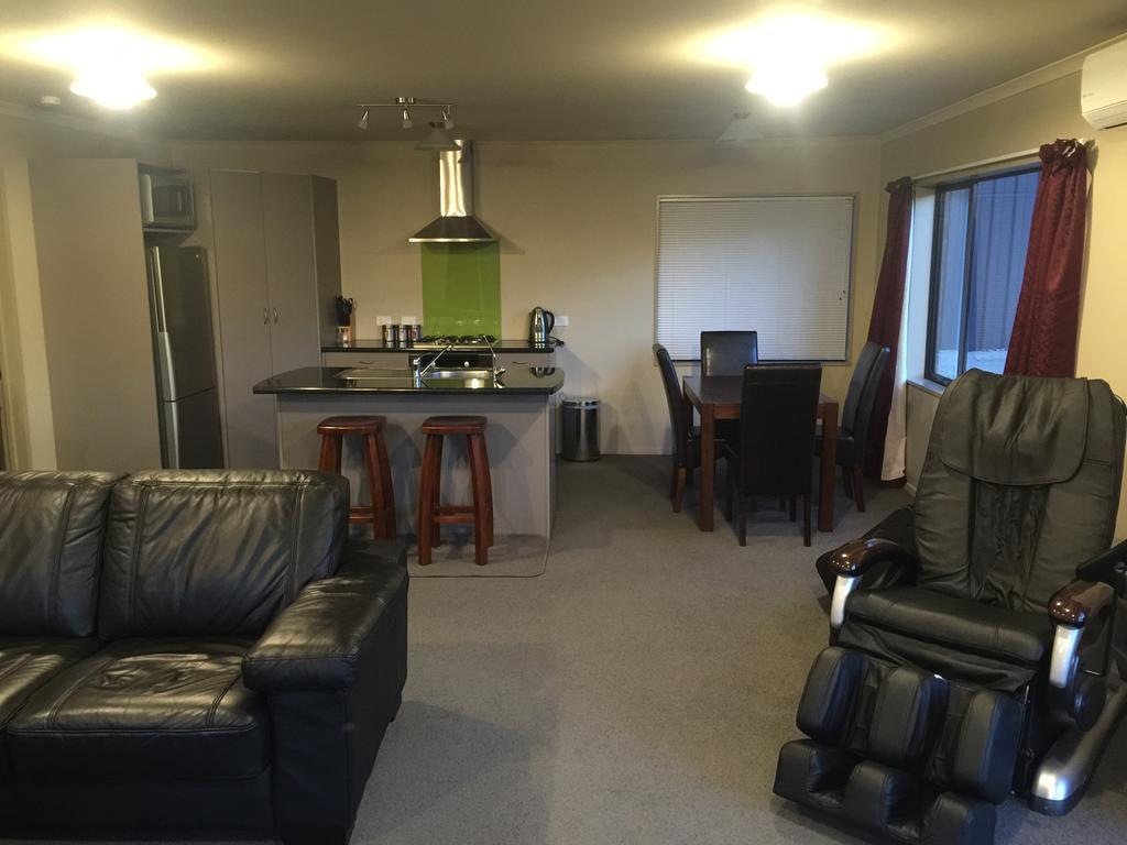 Lawrence Townhouse Accommodation 18A المظهر الخارجي الصورة
